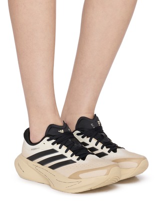 模特儿示范图 - 点击放大 - ADIDAS - Supernova Rise 3 Women's Sneakers