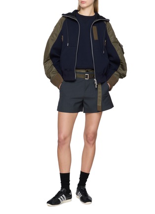 模特儿示范图 - 点击放大 - SACAI - Hybrid Popper Detail Sweater