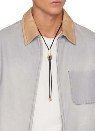 模特儿示范图 - 点击放大 - LEMAIRE - Snake Leather Bolo Tie