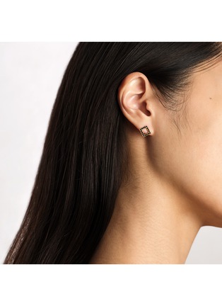 细节 - 点击放大 - BIJOU DE M - Petit 18K Gold Black Diamond Single Stud Earring