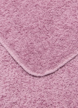 细节 –点击放大 - ABYSS & HABIDECOR - Super Pile Bath Towel — Orchid