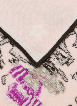 细节 - 点击放大 - BARRIE - 图案羊绒方巾