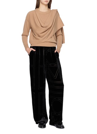 模特儿示范图 - 点击放大 - DREYDEN - Scarf Wrap Wool Cashmere Knit Sweater