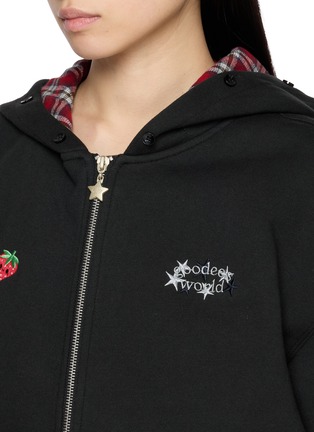 细节 - 点击放大 - GOODBAI - Star Print Faux Fur Trim Hooded Zip Jacket