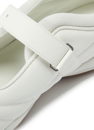 细节 - 点击放大 - GOODBAI - Curly Appliqué Women's Mary Jane Sneakers