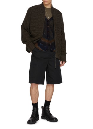 模特儿示范图 - 点击放大 - THE VIRIDI-ANNE - Oversized Contrast Stitch Zip Up Cotton Linen Knit Cardigan