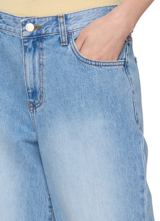  - R2W PRIVATE LABEL - Carrow Light Wash Jeans