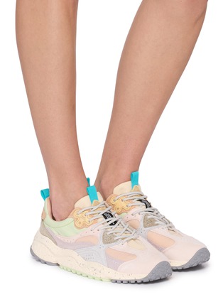 模特儿示范图 - 点击放大 - FLOWER MOUNTAIN - Wave Women's Sneakers