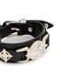 细节 - 点击放大 - TOGA VIRILIS ACCESSORIES - Double Buckle Concho Bangle