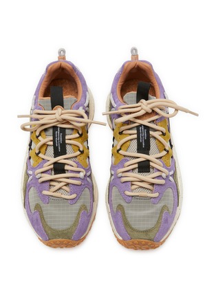 模特儿示范图 - 点击放大 - FLOWER MOUNTAIN - 女款 YAMABUSHI 系带运动鞋