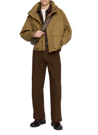 模特儿示范图 - 点击放大 - LEMAIRE - VENTILE® Cotton Short Rain Parka