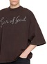  - FEAR OF GOD - LOGO 印花短袖 T 恤