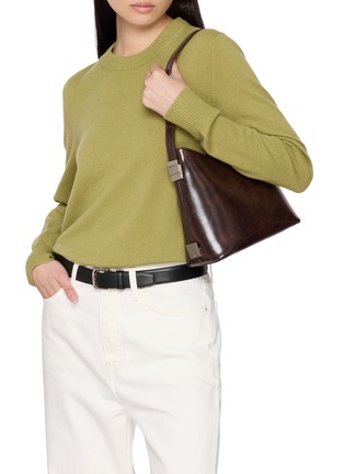 模特儿示范图 - 点击放大 - OSOI - Mini Egg Leather Bag