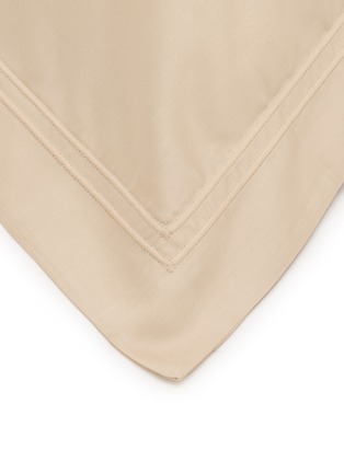 细节 –点击放大 - YVES DELORME - Triomphe Cotton Sateen Pillow Case — Dune