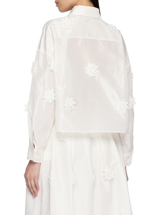 背面 - 点击放大 - THE LOOM - Floral Embellished Relaxed Cropped Silk Shirt