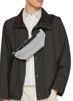 模特儿示范图 - 点击放大 - CÔTE&CIEL - HYCO S 斜挎包