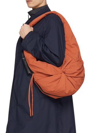 模特儿示范图 - 点击放大 - CÔTE&CIEL - ISARAU S 斜挎包