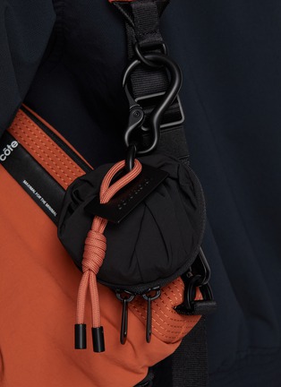 正面 -点击放大 - CÔTE&CIEL - PO L 背心式托特包