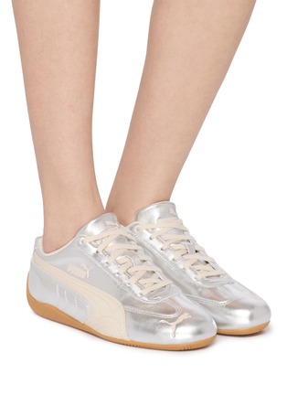 模特儿示范图 - 点击放大 - PUMA SHOES - Speedcat Silver Women's Sneakers