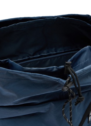 细节 - 点击放大 - F/CE. - Furoshiki Textured Twill Shoulder Bag