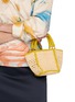 模特儿示范图 - 点击放大 - LIMAIA - Nivo Raffia Tote Bag