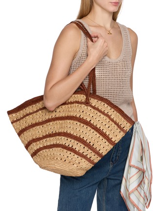 模特儿示范图 - 点击放大 - LIMAIA - Alix Raffia Tote Bag