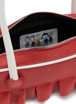 细节 - 点击放大 - MARGESHERWOOD - X Peanuts Mini Soft Boston Ruffled Leather East West Bag