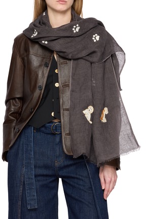 模特儿示范图 - 点击放大 - CITRUS - 刺绣饰亚麻围巾