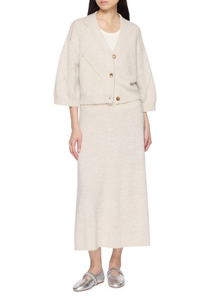 模特儿示范图 - 点击放大 - ARCH4 - HOLLINGSWORTH 针织开衫