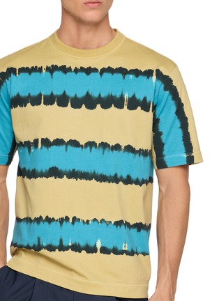  - J∞QUALITY  - Irregular Stripe Crewneck T-Shirt