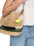 模特儿示范图 - 点击放大 - ROSANTICA - Gallinella Bag Charm