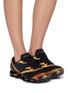 模特儿示范图 - 点击放大 - MIZUNO - Wave Prophecy LS Tokyo Drift Unisex Sneakers