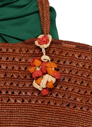 正面 -点击放大 - LIMAIA - Bea Raffia Bag Charm