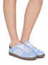 模特儿示范图 - 点击放大 - ADIDAS - Samba JP Women's Sneakers