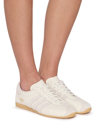 模特儿示范图 - 点击放大 - ADIDAS - Paris Women's Sneakers