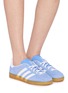 模特儿示范图 - 点击放大 - ADIDAS - Gazelle Indoor Women's Sneakers