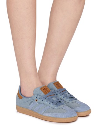模特儿示范图 - 点击放大 - ADIDAS - 中性款 SAMBA OG 系带运动鞋