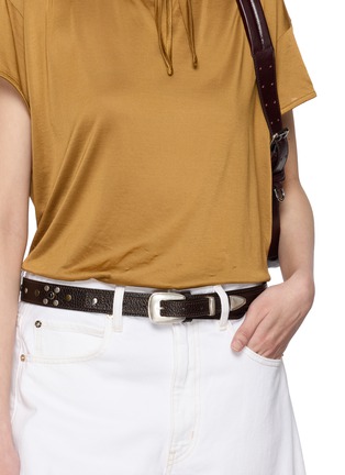 模特儿示范图 - 点击放大 - LEMAIRE - 铆钉皮带