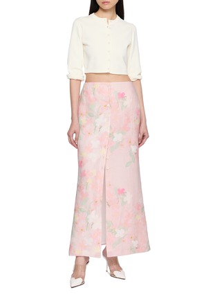 模特儿示范图 - 点击放大 - BERNADETTE - Carmen Floral Print Linen Maxi Skirt