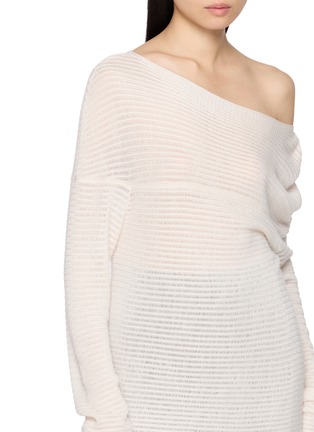  - RUOHAN - 一字领坑条针织上衣