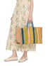 模特儿示范图 - 点击放大 - BAGATELLE FRANCE - SAC Riaka Handbag