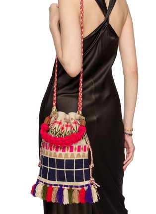 模特儿示范图 - 点击放大 - GUANABANA - Zoe Macramé Shoulder Bag