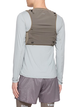 背面 - 点击放大 - SATISFY - Justice™ Cordura® Hydration Vest