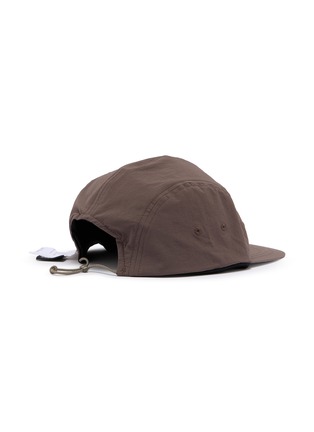 模特儿示范图 - 点击放大 - SATISFY - PeaceShell Cordura Trail Cap