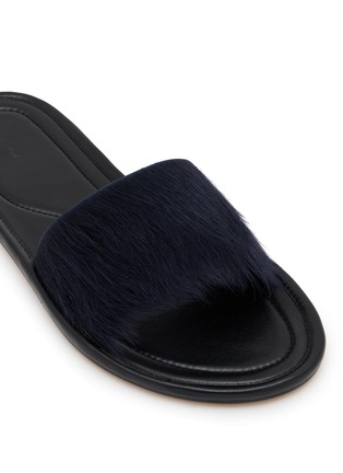 细节 - 点击放大 - THE ROW - Malick Hairy Leather Slides