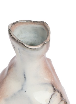 细节 –点击放大 - ROBERT YELLIN - White Drip Glaze Sake Carafe