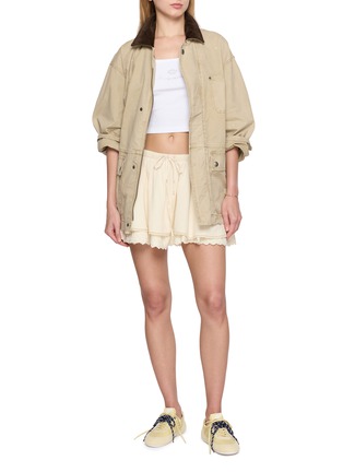 模特儿示范图 - 点击放大 - FREE PEOPLE - Lady Tulip Lace Trim Cotton Mini Skirt