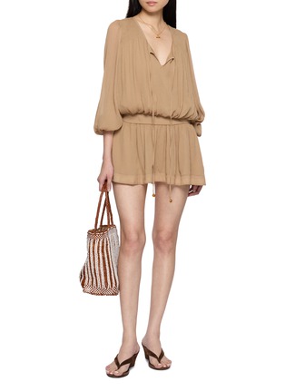 模特儿示范图 - 点击放大 - FREE PEOPLE - Sunbeam Tie Neck Mini Dress