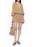 模特儿示范图 - 点击放大 - FREE PEOPLE - Sunbeam Tie Neck Mini Dress
