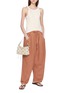 模特儿示范图 - 点击放大 - FREE PEOPLE - Chambers Laid Back Drawstring Waistband Pants